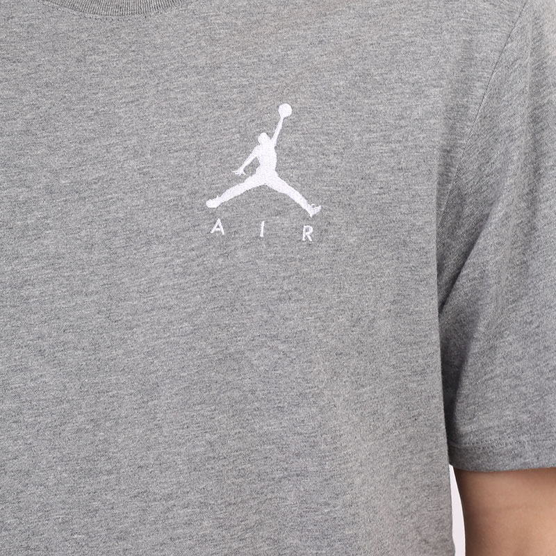 мужская серая футболка Jordan Jumpman Air Embroidered AH5296-091 - цена, описание, фото 2
